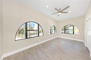 3000 Beach Blvd S, Gulfport, FL 33707 - Photo 11