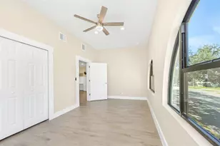 3000 Beach Blvd S, Gulfport, FL 33707 - Photo 13