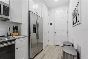 1962 Lake Ridge Blvd, Clearwater, FL 33763 - Photo 11