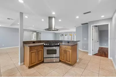 994 S Brink Avenue, Sarasota, FL 34237 - Photo 11