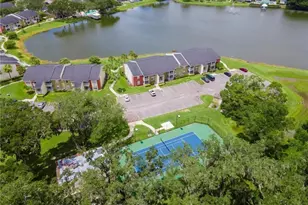 806 Lake Haven Square, Brandon, FL 33511 - Photo 25