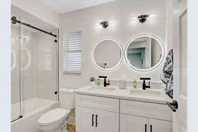 6505 64th Lane E, Palmetto, FL 34221 - Photo 17