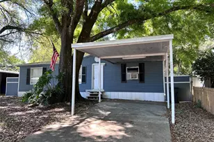 10638 Bay Hills Cir, Thonotosassa, FL 33592 - Photo 3