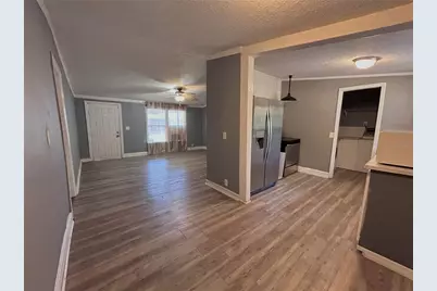 10638 Bay Hills Circle, Thonotosassa, FL 33592 - Photo 7