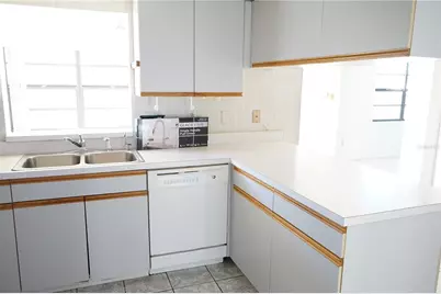 302 Bryce Court, Sun City Center, FL 33573 - Photo 13