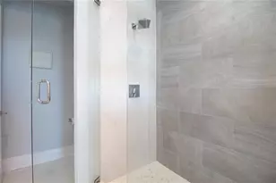 158 Brightwater Dr, Clearwater Beach, FL 33767 - Photo 25