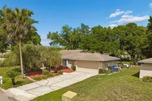 9004 Hogans Bend, Tampa, FL 33647 - Photo 39