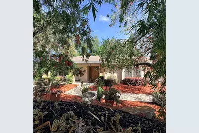 9004 Hogans Bend, Tampa, FL 33647 - Photo 1