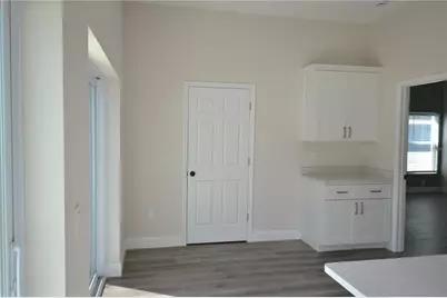 6474 Taylor Court, New Port Richey, FL 34653 - Photo 7