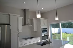 6474 Taylor Ct, New Port Richey, FL 34653 - Photo 3