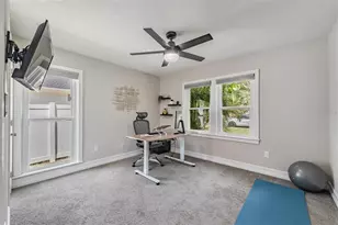 7308 N Dartmouth Ave, Tampa, FL 33604 - Photo 15