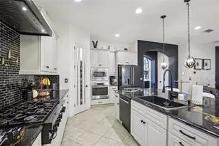 7112 Paradiso Dr, Apollo Beach, FL 33572 - Photo 7