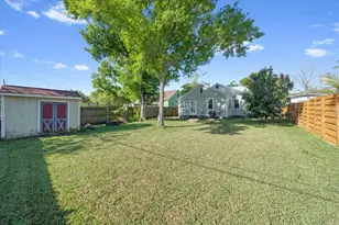 943 Queen St N, Saint Petersburg, FL 33713 - Photo 33