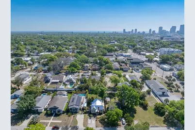 943 Queen Street N, Saint Petersburg, FL 33713 - Photo 43