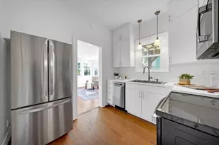 943 Queen St N, Saint Petersburg, FL 33713 - Photo 19