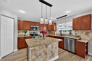 5325 Sandy Shell Dr, Apollo Beach, FL 33572 - Photo 21