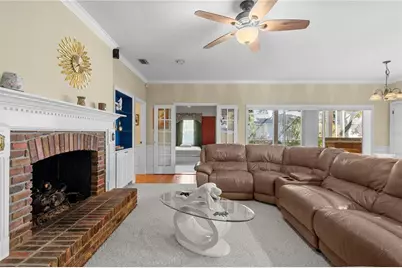 10002 Hunt Cliff Drive, Riverview, FL 33569 - Photo 17