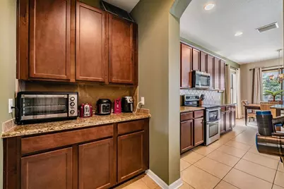 11639 Tangle Stone Drive, Gibsonton, FL 33534 - Photo 9