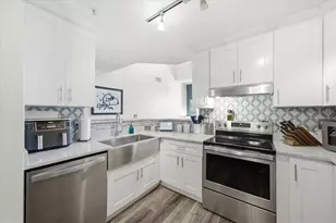 501 Knights Run Ave, Tampa, FL 33602 - Photo 15