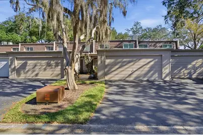 10603 Carrollbrook Way #10603, Tampa, FL 33618 - Photo 1