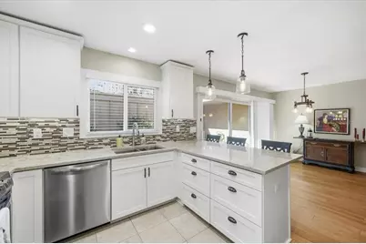 10603 Carrollbrook Way #10603, Tampa, FL 33618 - Photo 5