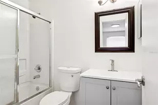 14902 Par Club Circle, Tampa, FL 33618 - Photo 15