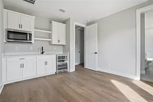 3003 1st Ave N, Saint Petersburg, FL 33713 - Photo 5