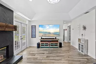 1414 Deirdre Dr, Ruskin, FL 33570 - Photo 15