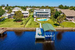 1414 Deirdre Dr, Ruskin, FL 33570 - Photo 1