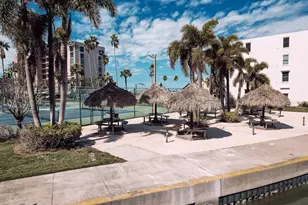 7910 Sun Island Dr S, South Pasadena, FL 33707 - Photo 11