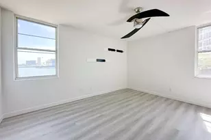 7910 Sun Island Dr S, South Pasadena, FL 33707 - Photo 15