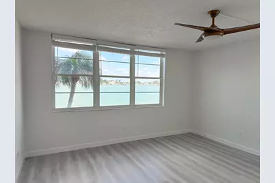 7910 Sun Island Drive S #101, South Pasadena, FL 33707 - Photo 11