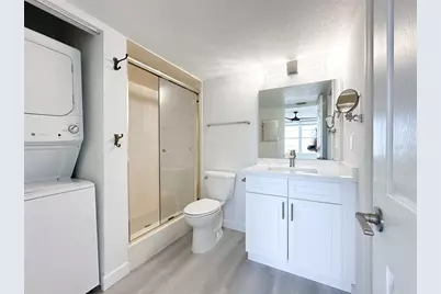 7910 Sun Island Drive S #101, South Pasadena, FL 33707 - Photo 5