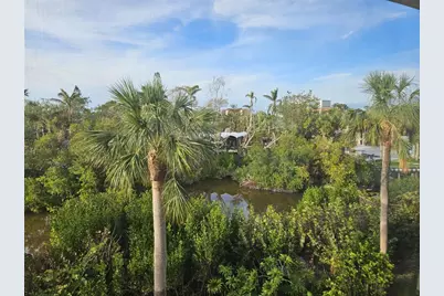 225 Hourglass Way #303, Sarasota, FL 34242 - Photo 47