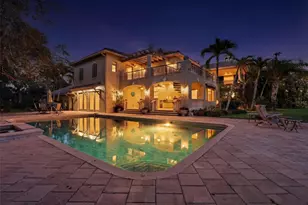 6755 30th St S, Saint Petersburg, FL 33712 - Photo 3