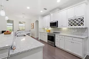 1844 Via Lago Dr, Lakeland, FL 33810 - Photo 13