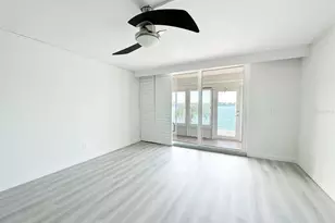 7910 Sun Island Dr S, South Pasadena, FL 33707 - Photo 5