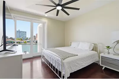 42 Midway Island, Clearwater, FL 33767 - Photo 51