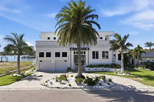 42 Midway Island, Clearwater, FL 33767 - Photo 1