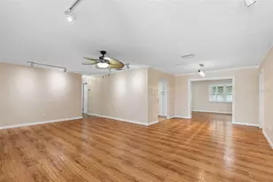 11670 81st Pl, Seminole, FL 33772 - Photo 9