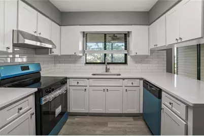 2140 Grand Cypress Drive, Lakeland, FL 33810 - Photo 15