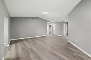 2140 Grand Cypress Dr, Lakeland, FL 33810 - Photo 17