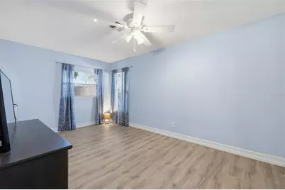 4339 50th Avenue S, Saint Petersburg, FL 33711 - Photo 15