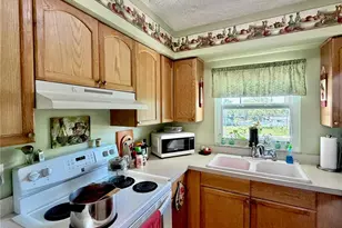 4000 3rd St N, Saint Petersburg, FL 33703 - Photo 11