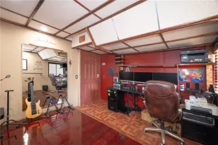 7410 5th Ave N, Saint Petersburg, FL 33710 - Photo 27