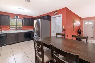 7410 5th Ave N, Saint Petersburg, FL 33710 - Photo 9