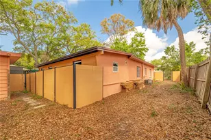 7410 5th Ave N, Saint Petersburg, FL 33710 - Photo 29