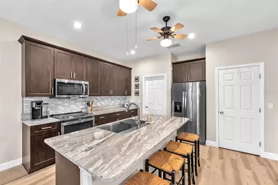 403 Morningside Drive, Valrico, FL 33594 - Photo 9