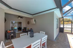 403 Morningside Dr, Valrico, FL 33594 - Photo 17