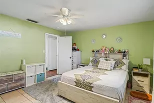 2737 Jay Pl, Sarasota, FL 34235 - Photo 17